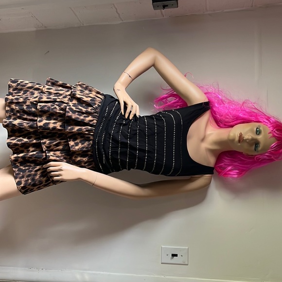 Tank, silver jeweled size 0 (from torrid so like 14) - Picture 3 of 5